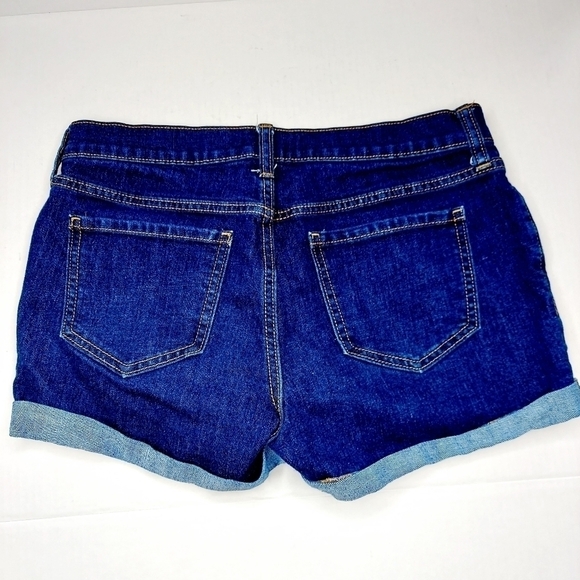 Old Navy Semi-Fitted Stretch Cuffed Sz 4 Jean Shor - Picture 2 of 8
